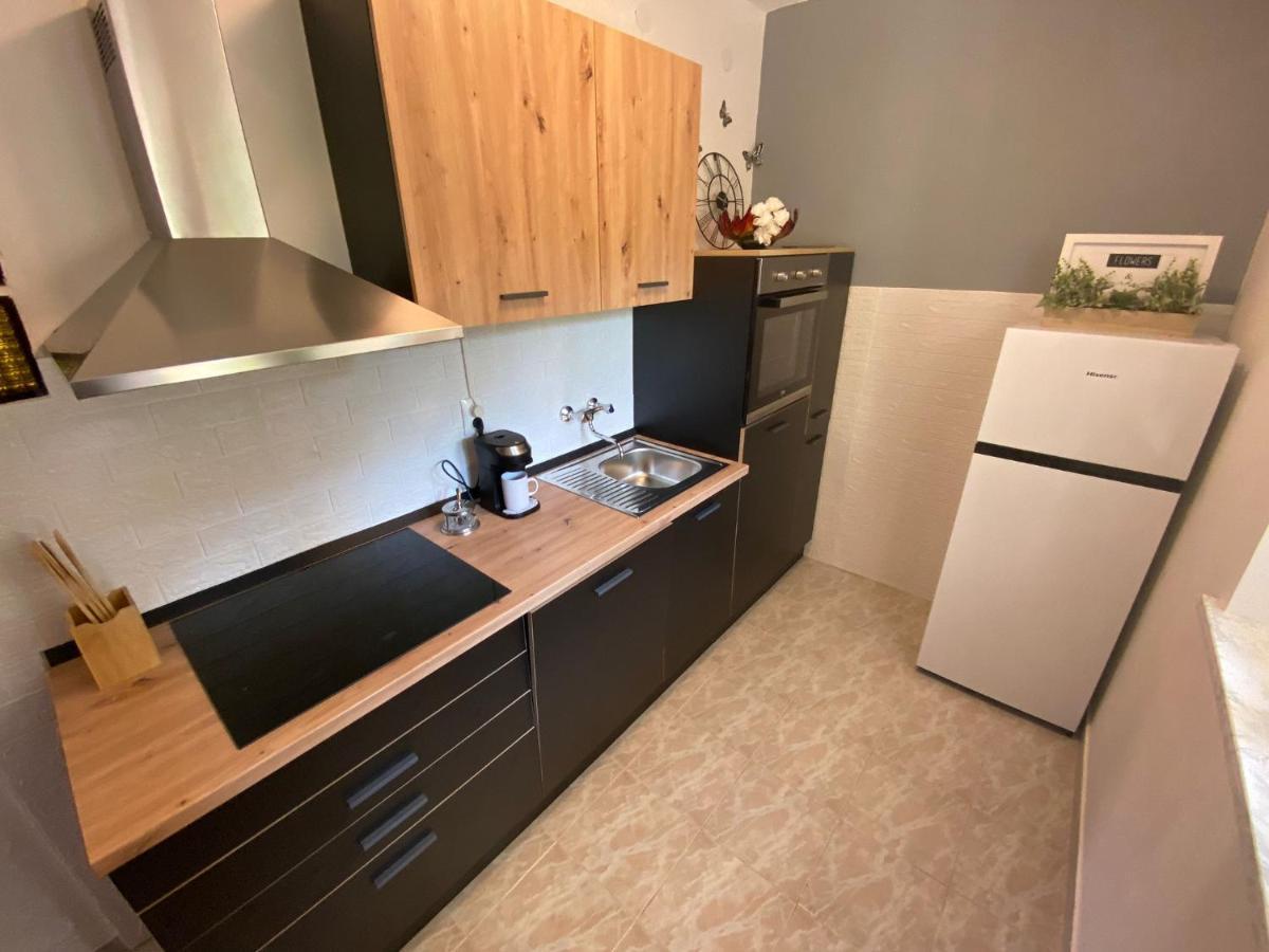 Apartment Dora Задар Екстериор снимка